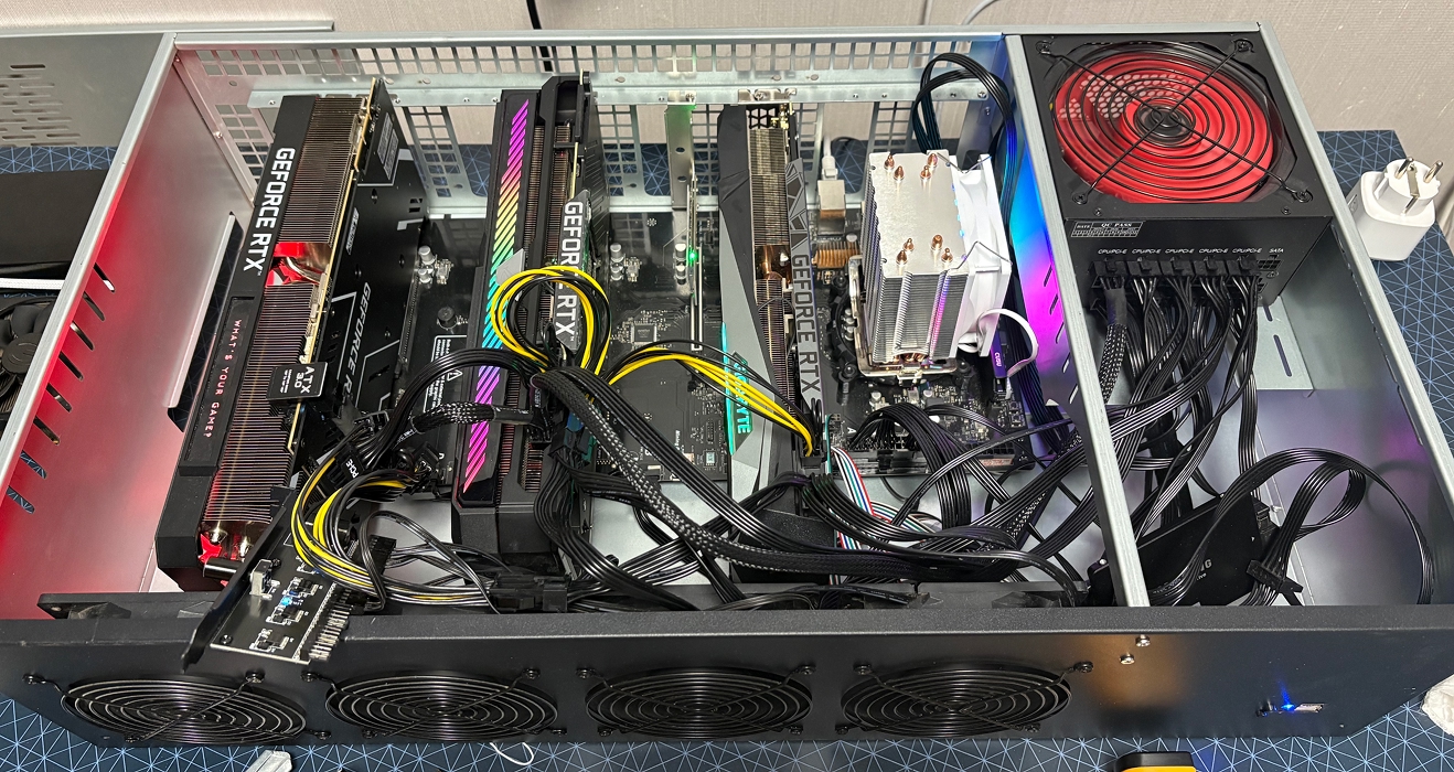 Риг с видеокартами для развертывания локального ИИ