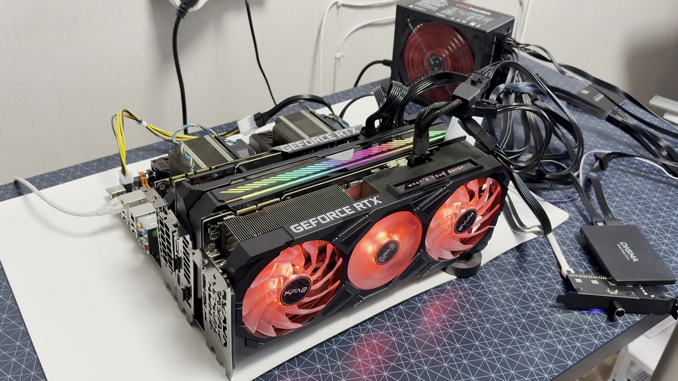Стенд из трех видеокарт для запуска gpt-oss-120
